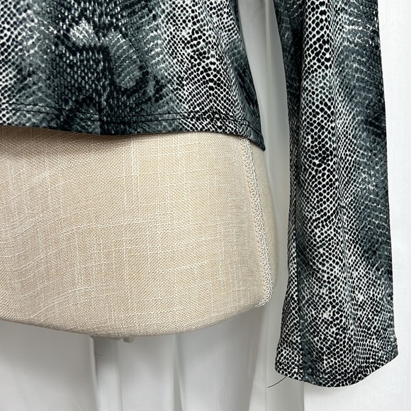 Olivia Rae L/M Snakeskin Crop Top - Picture 6 of 12